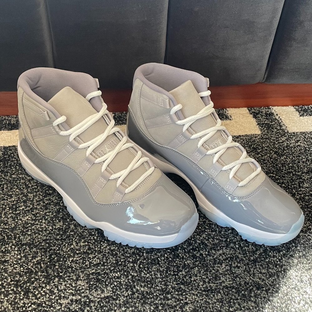 Jordan 11 Retro Cool Grey (2001) size 11